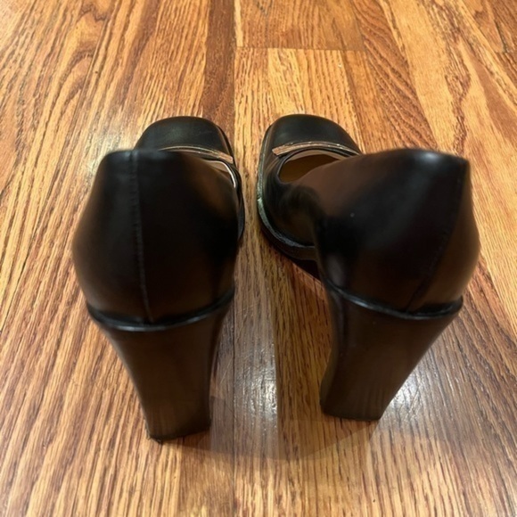 Gucci Vintage Leather Heels Black and Gold Womens Size 4.5B - Picture 3 of 12